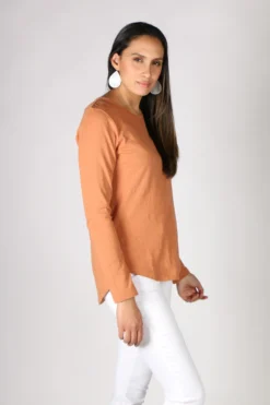 Robb & Lulu New York Tee In Nutmeg 8 Robb & Lulu New York Tee In Nutmeg -MOS Clothing Shop 45d55ea6f0acc56fb1cfe758015179729f524f01