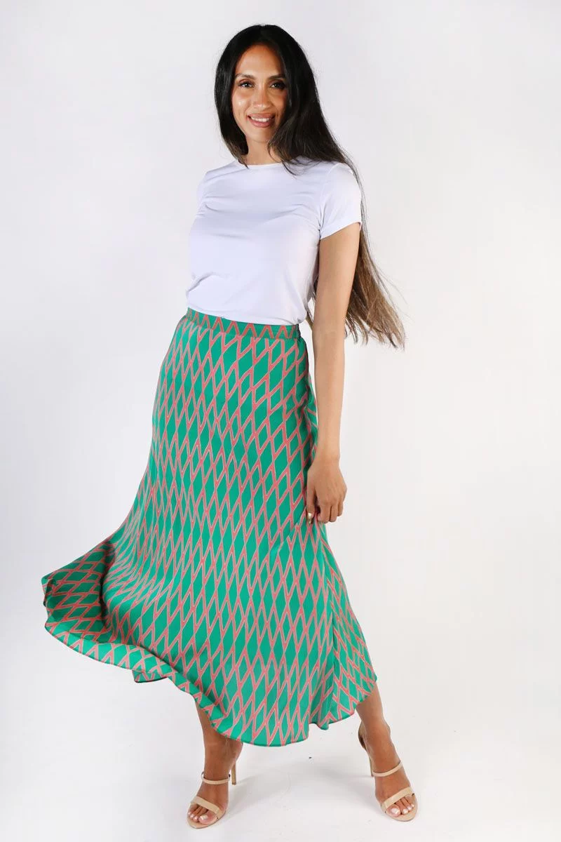 Anupamaa Harlequin Bias Skirt In Green 3 Anupamaa Harlequin Bias Skirt In Green