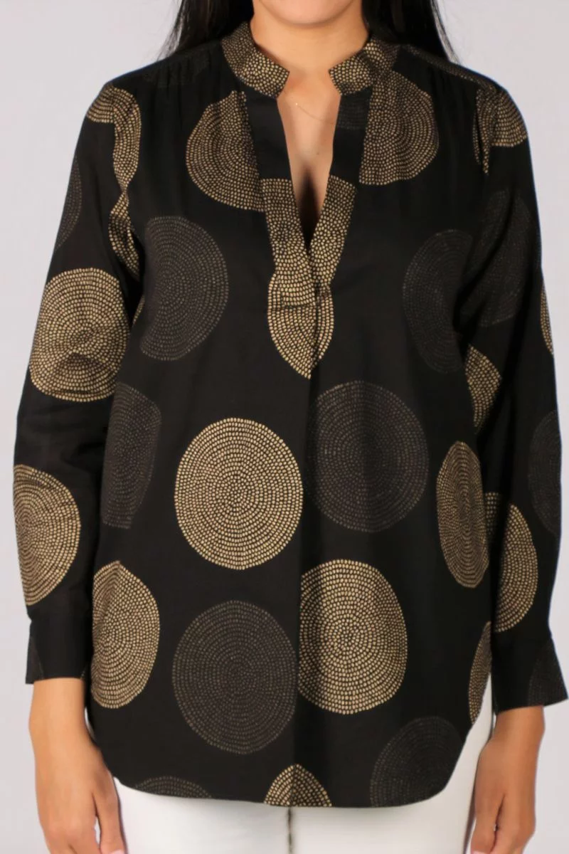 Olive Jap Poppy Shirt In Black By Bagruu 6 Olive Jap Poppy Shirt In Black By Bagruu - Image 4