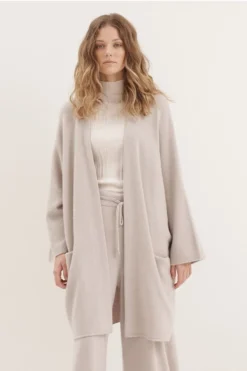 Cashmerism Icon Coat In Pebble