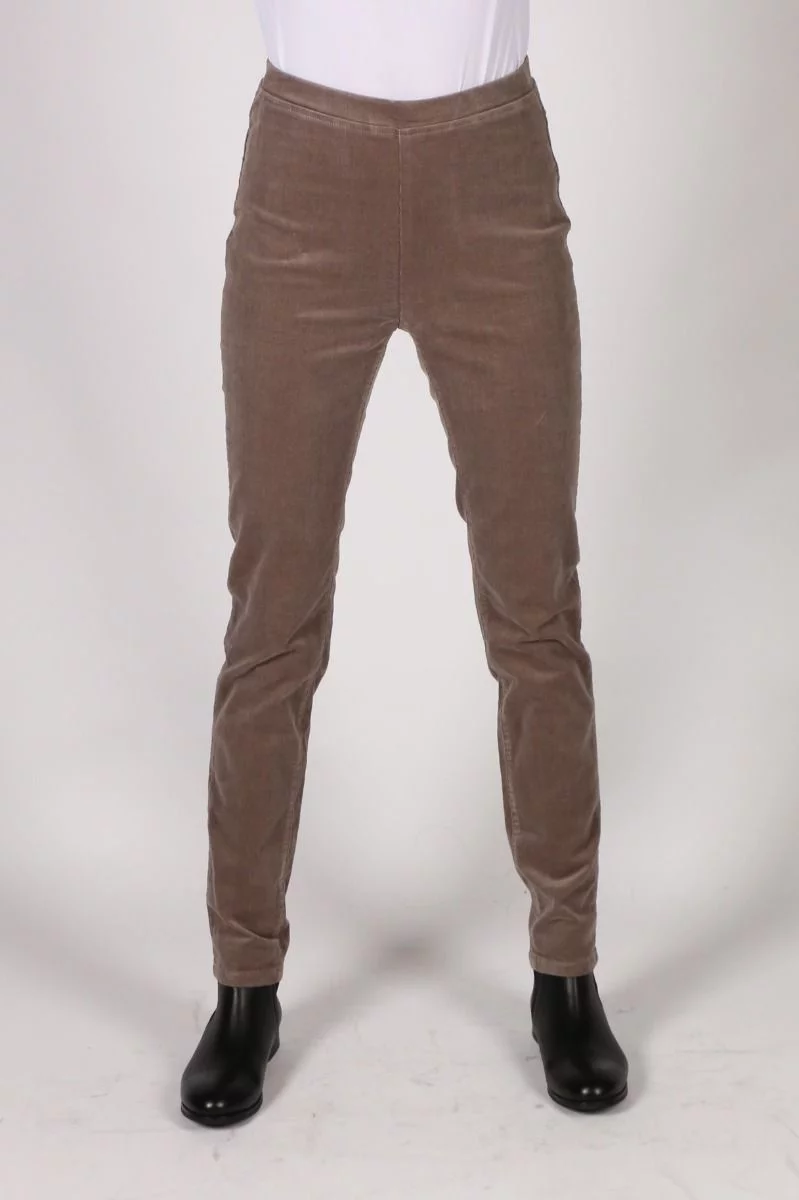 Vassalli Wide Leg Corduroy Pant In Taupe 3 Vassalli Wide Leg Corduroy Pant In Taupe