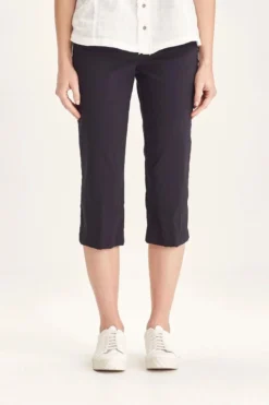 MOS Clothing Shop 39 Acrobat 3/4 Pant By Verge In Ink